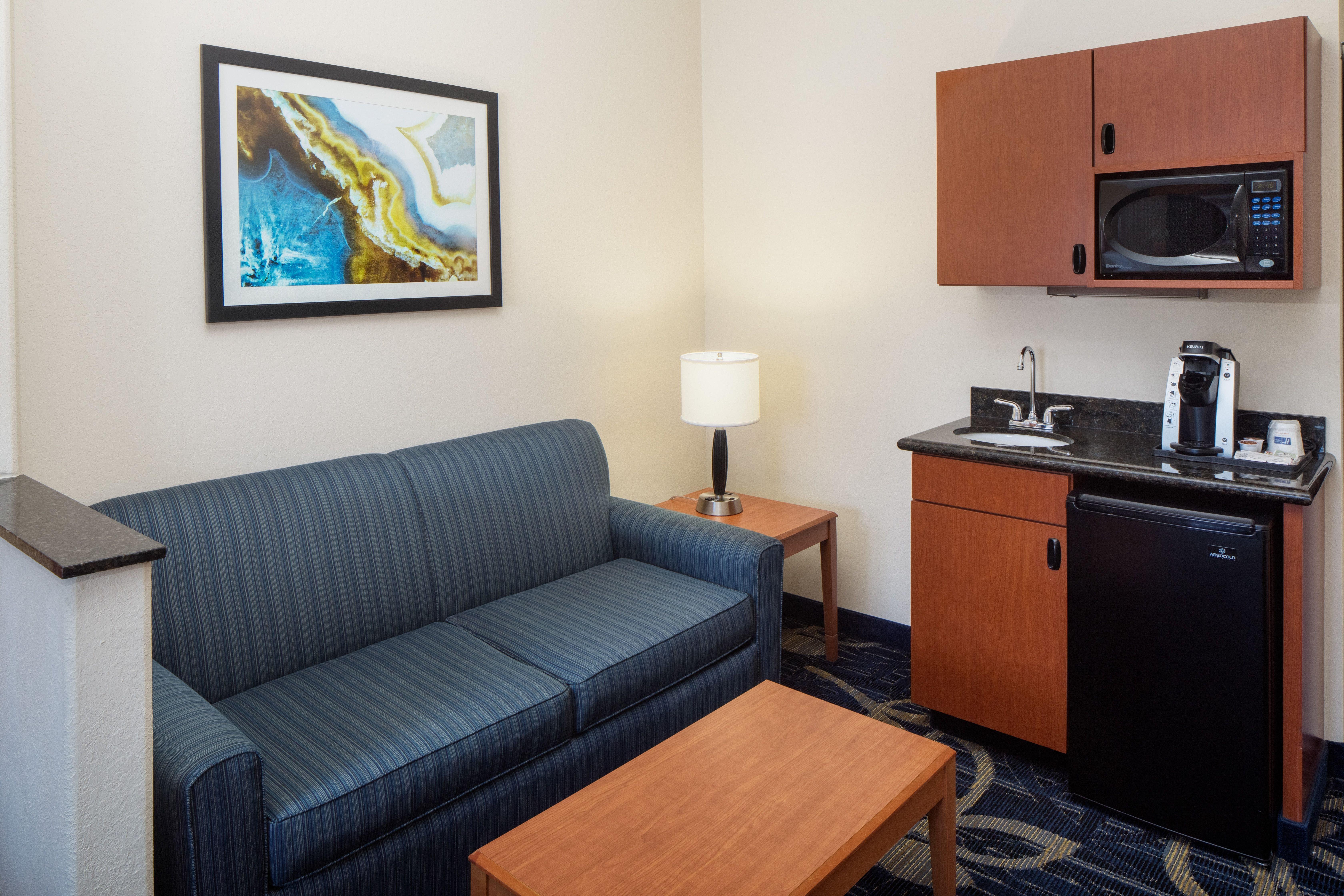 Holiday Inn Express & Suites Midland Loop 250 By Ihg Exterior photo