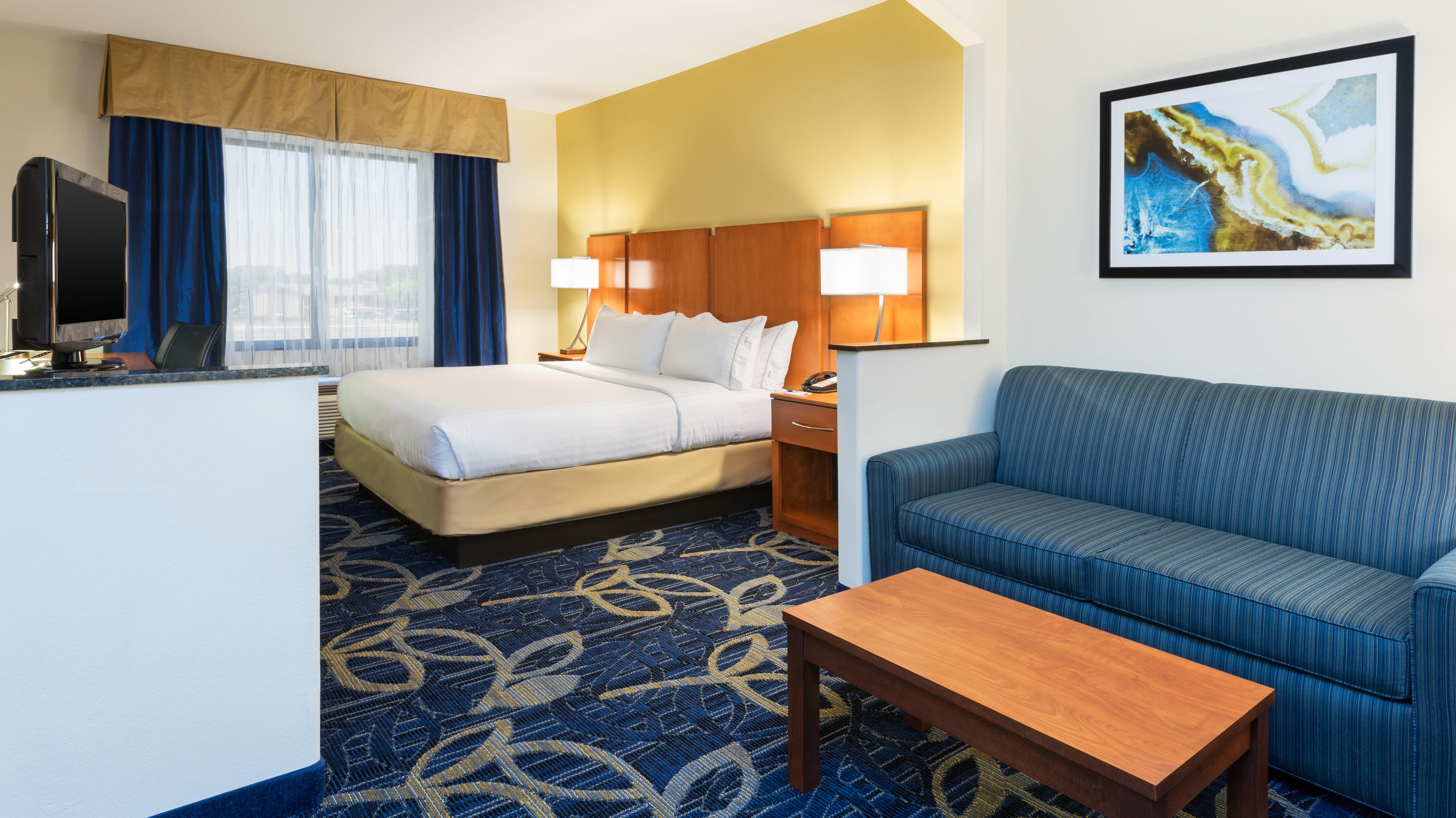 Holiday Inn Express & Suites Midland Loop 250 By Ihg Exterior photo