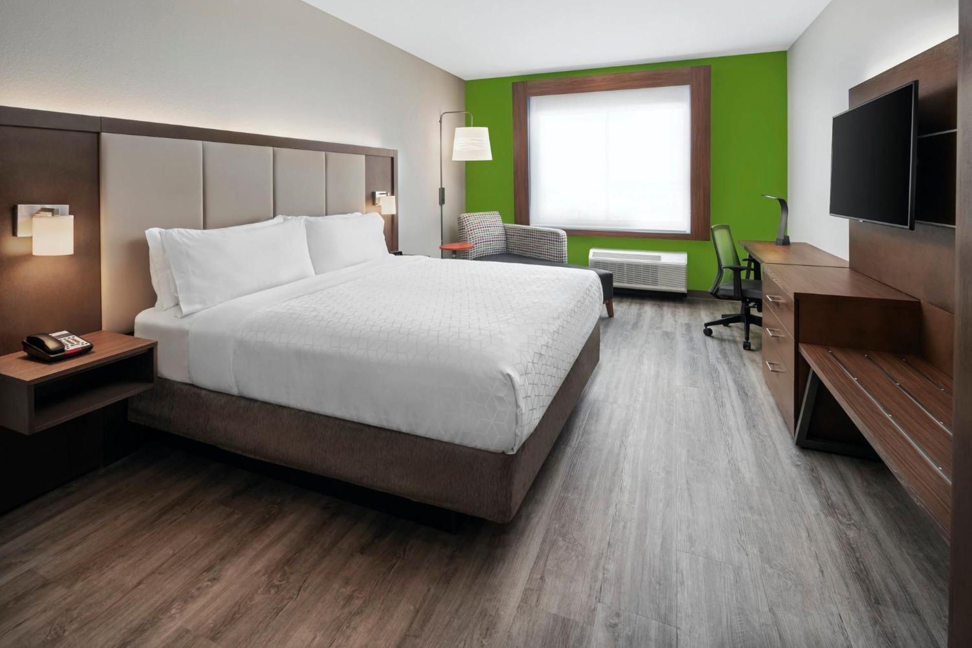 Holiday Inn Express & Suites Midland Loop 250 By Ihg Exterior photo
